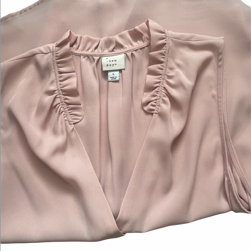 A New Day Blush sleeveless ruffle collar button L